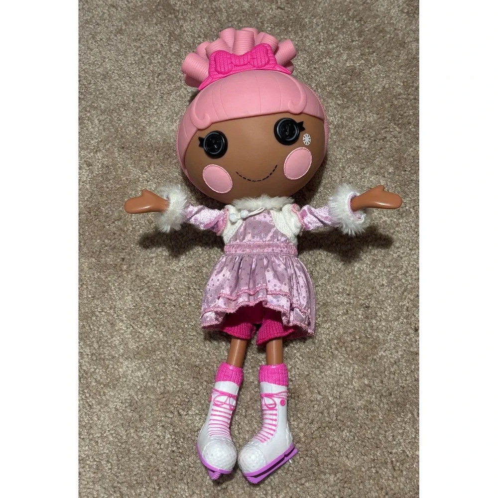 Lalaloopsy Swirly Figure Eight 13